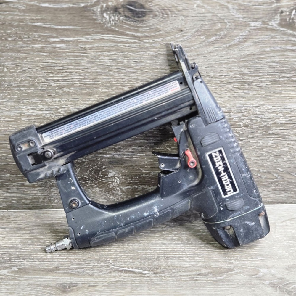 Craftsman 351.181740 2-In-1 Nailer/Stapler 18 Gauge For Brads & Staples Air Pres